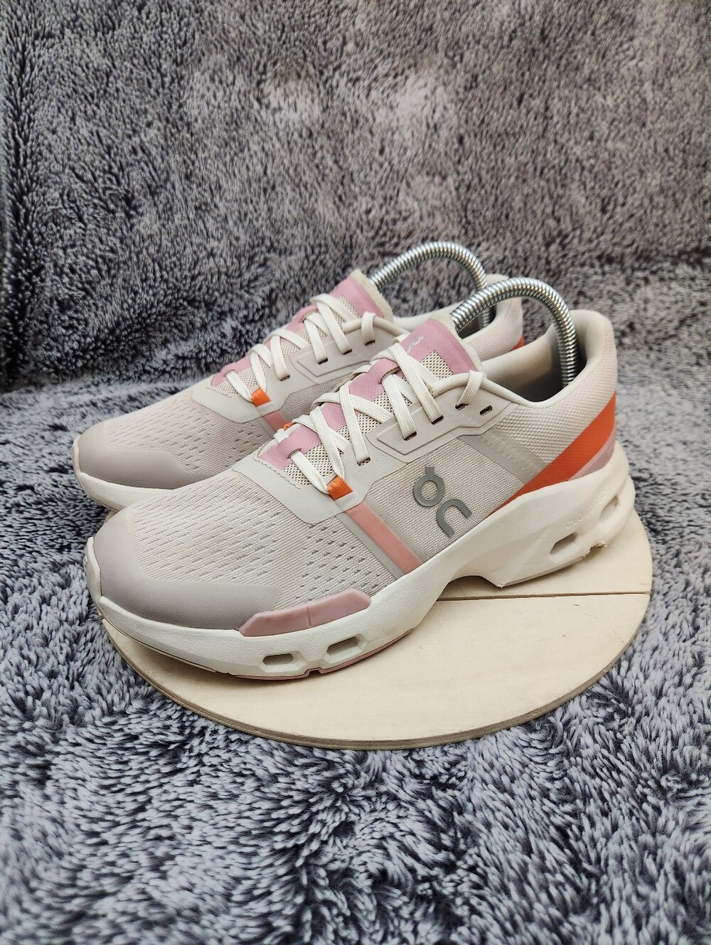 On Running Cloudpulse Womens Size 8.5 US Pearl Blossom Athletic Running Shoes - Picture 4 of 9